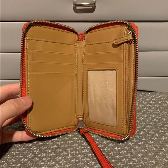 Coach wristlet - Picture 2 of 6